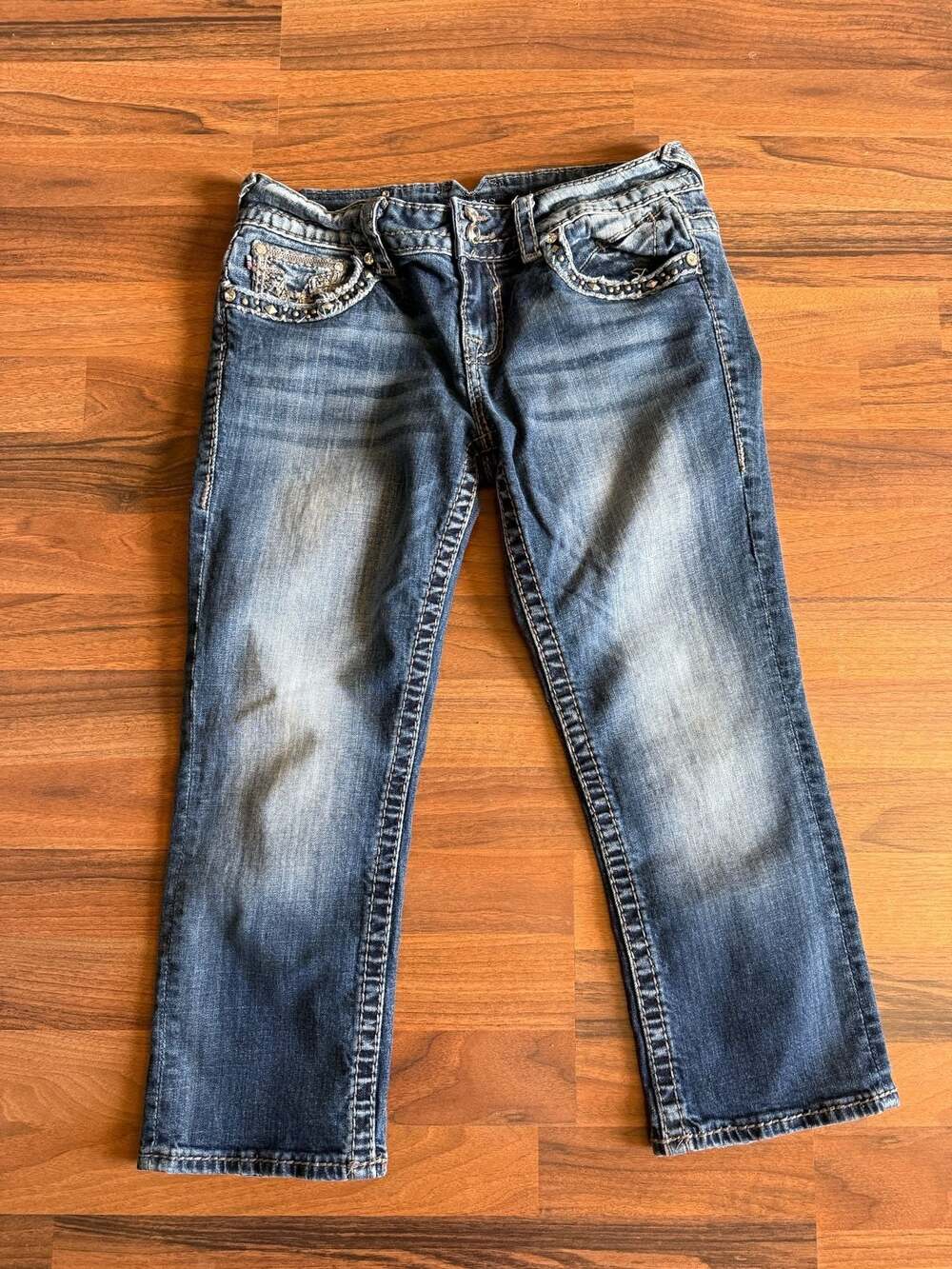 Vigoss The New York Capri Embellished Y2K Denim Jeans Size 5/6